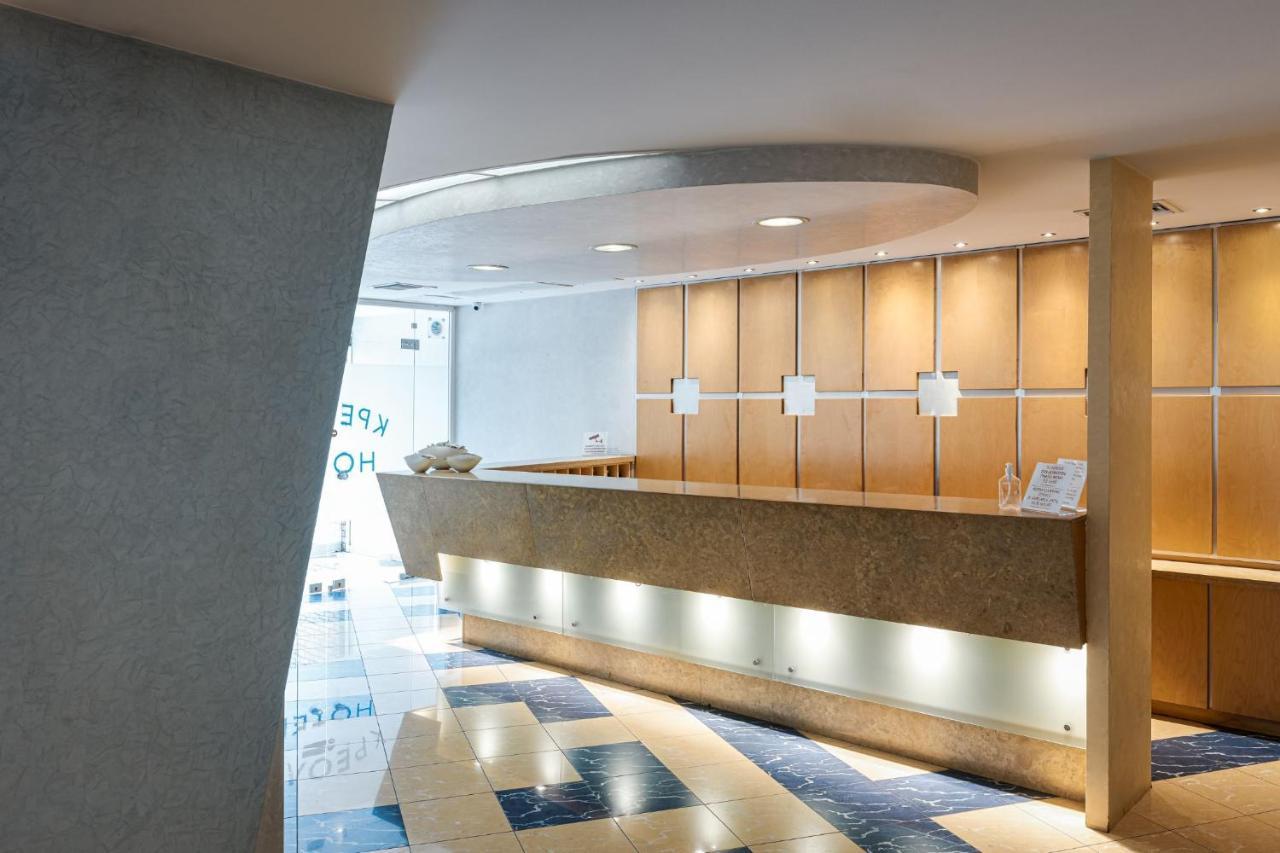 Kreoli Suites Glyfada เอเธนส์ ภายนอก รูปภาพ