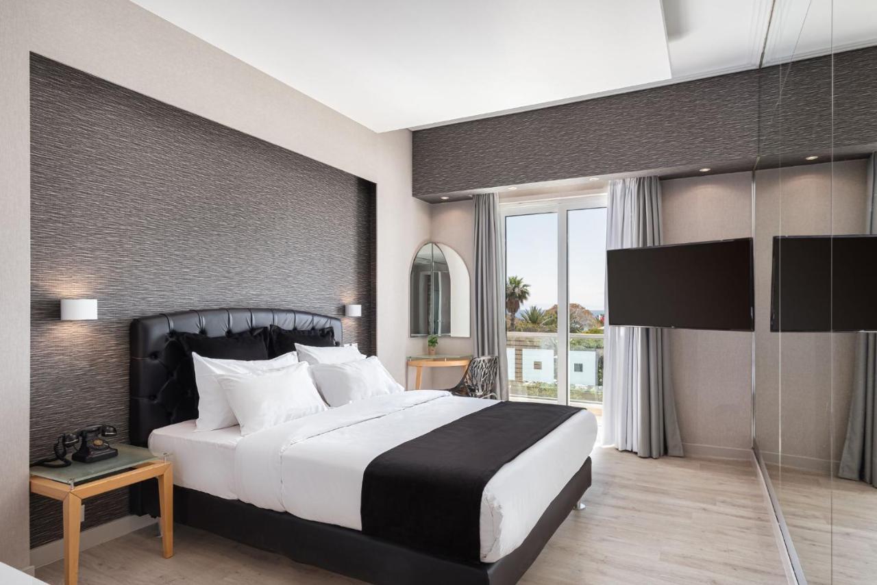 Kreoli Suites Glyfada เอเธนส์ ภายนอก รูปภาพ